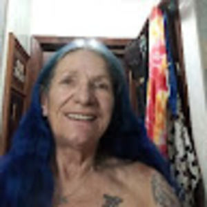 Meet your Posher, Constance beck